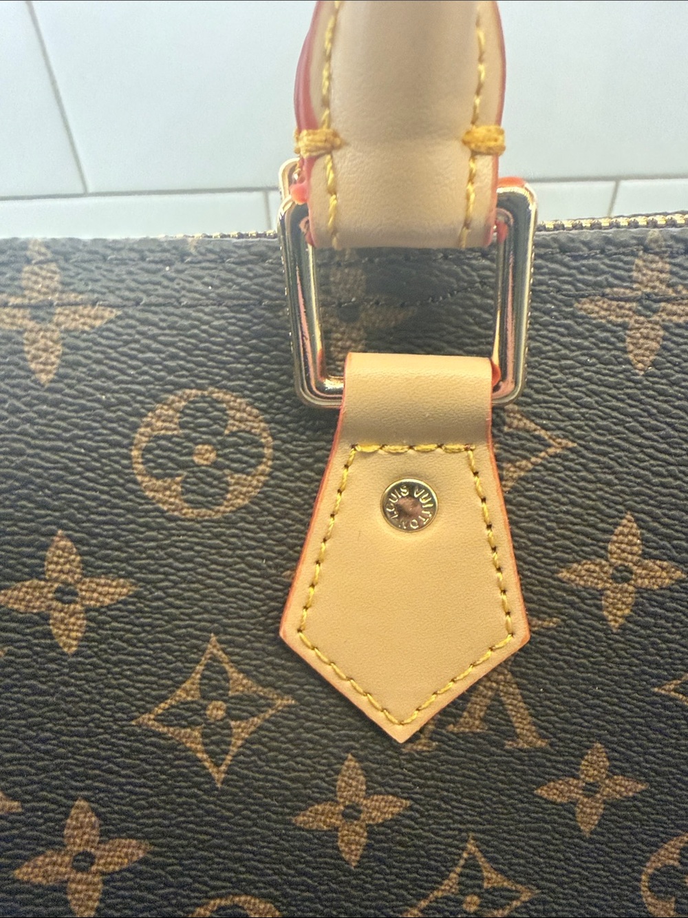 Handbag - Picture 13 of 13